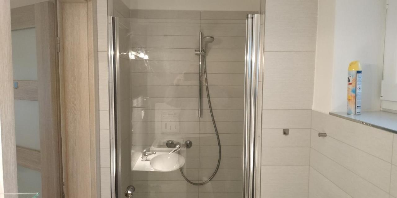 Jana Apartments براتسيلافا المظهر الخارجي الصورة